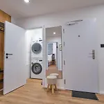 Amelie Apartment